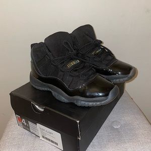 Jordan 11(used)
